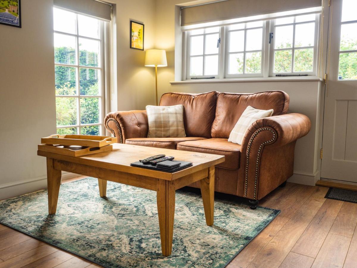 1 Bed Studio In Two Dales Near Matlock & Bakewell المظهر الخارجي الصورة